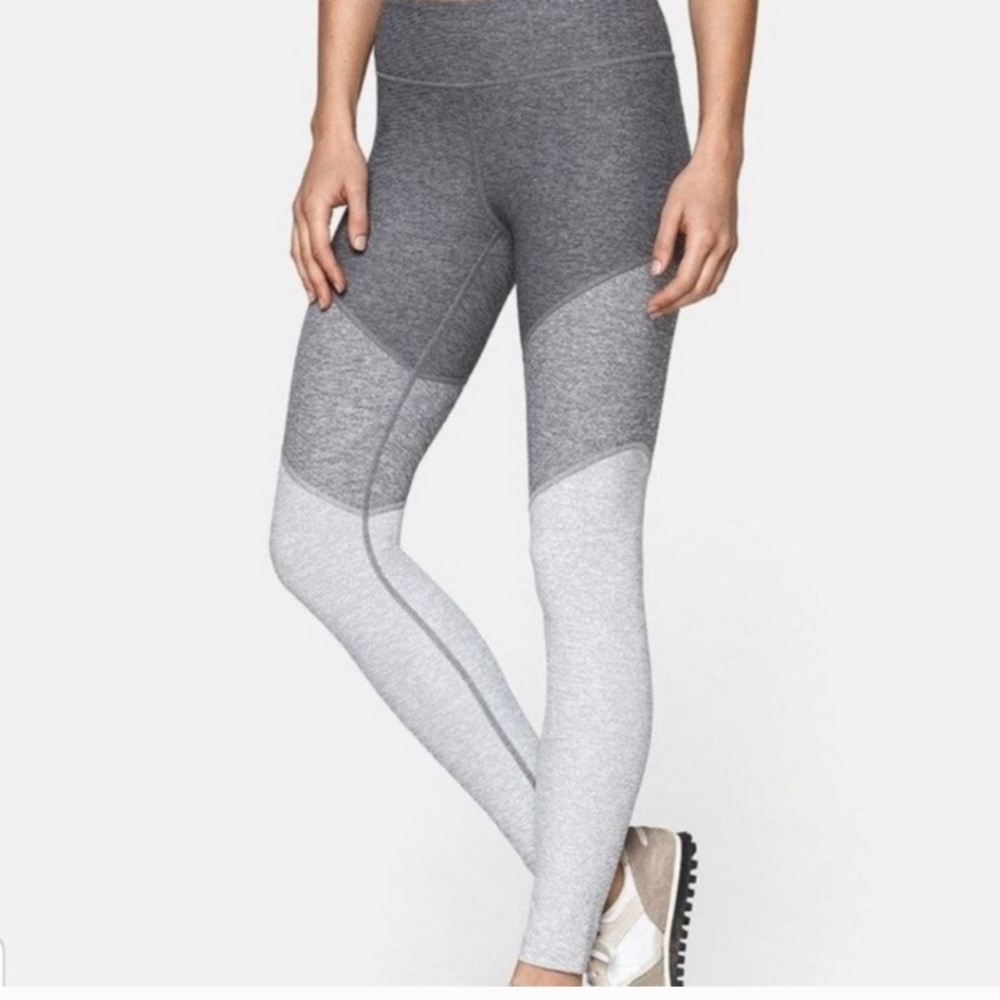 Outdoor Voices color block Athletic leggings XS